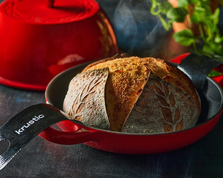 Versatile 6-Quart Enameled Cast Iron Freeform Dutch Oven - Perfect for All Your Cooking Needs!