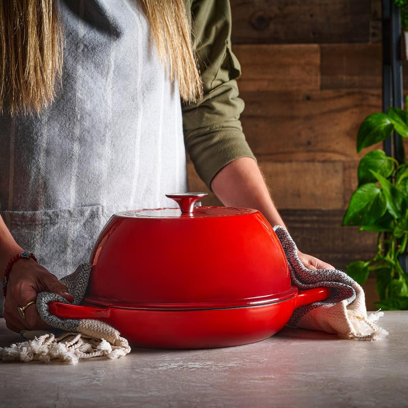 Versatile 6-Quart Enameled Cast Iron Freeform Dutch Oven - Perfect for All Your Cooking Needs!